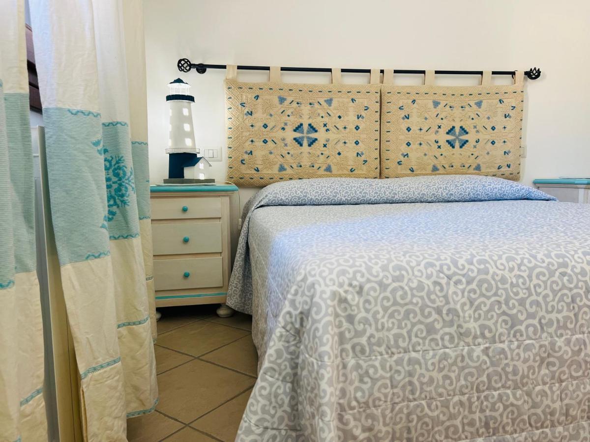 מרינלה Villa A Golfo Aranci Con Vista Su Tavolara מראה חיצוני תמונה
