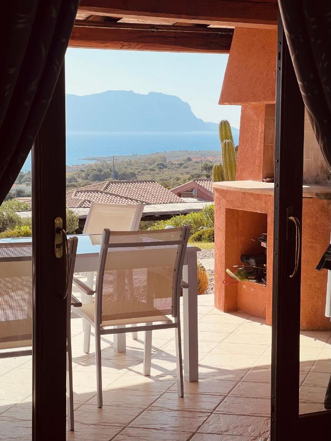 מרינלה Villa A Golfo Aranci Con Vista Su Tavolara מראה חיצוני תמונה