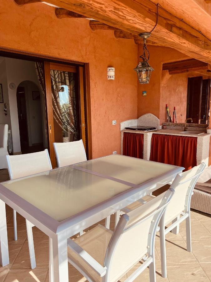 מרינלה Villa A Golfo Aranci Con Vista Su Tavolara מראה חיצוני תמונה