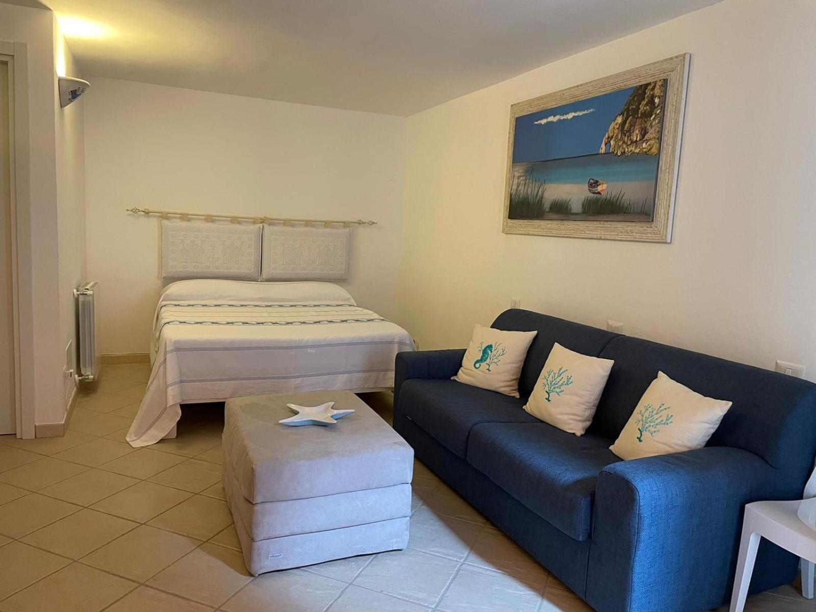 מרינלה Villa A Golfo Aranci Con Vista Su Tavolara מראה חיצוני תמונה